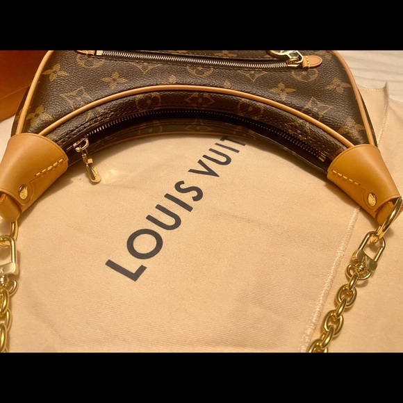 COPY - New never used Hard to find Louis Vuitton Loop bag💕 - Picture 15 of 16